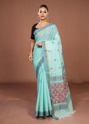 Blue Cotton Saree With Blouse Piece