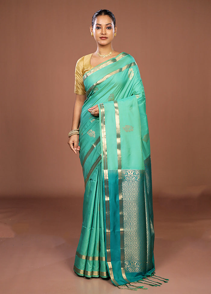 Green Kanjivaram Silk Saree With Blouse Piece