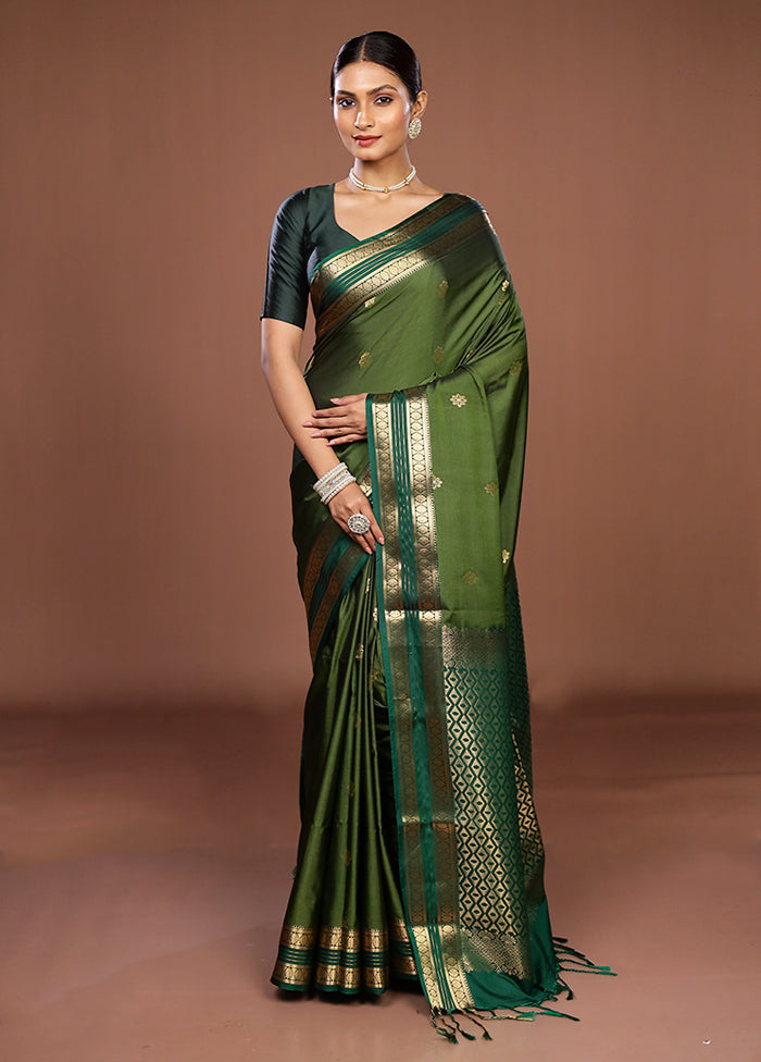 Green Kanjivaram Silk Saree With Blouse Piece