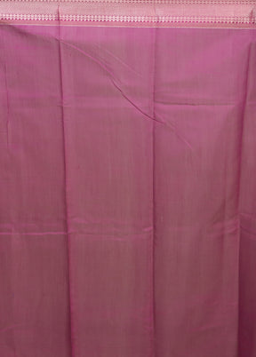 Green Pure Cotton Saree With Blouse Piece