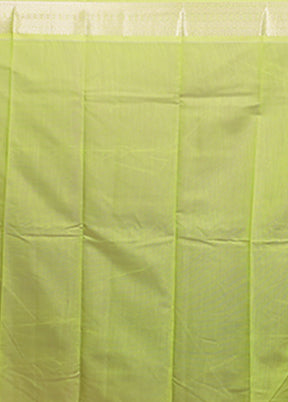 Purple Pure Cotton Saree With Blouse Piece