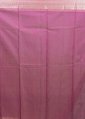 Green Pure Cotton Saree With Blouse Piece