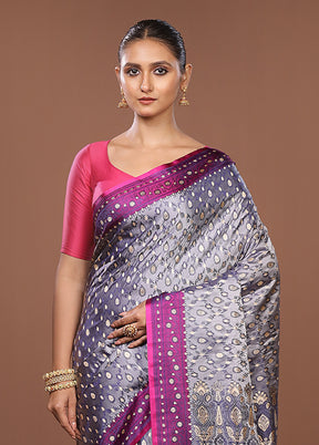 Cream Tanchoi Silk Saree With Blouse Piece