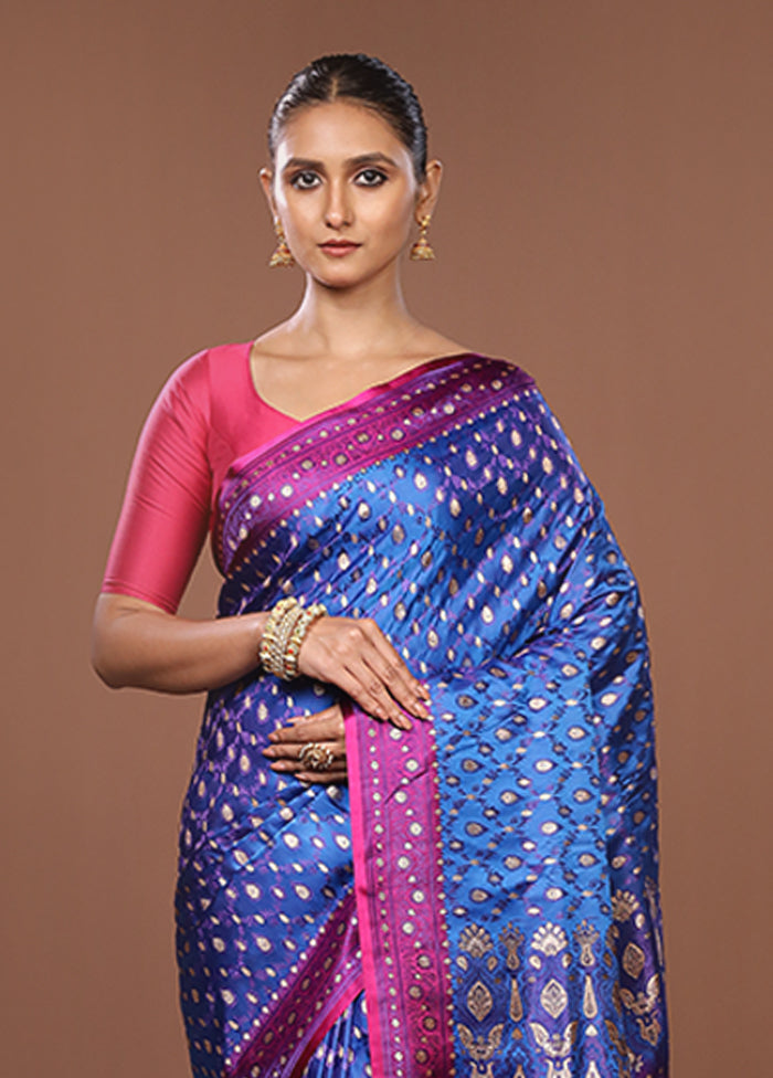 Blue Tanchoi Silk Saree With Blouse Piece