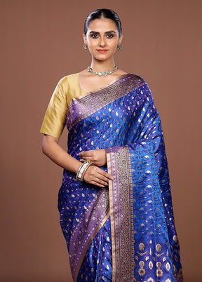 Blue Tanchoi Silk Saree With Blouse Piece