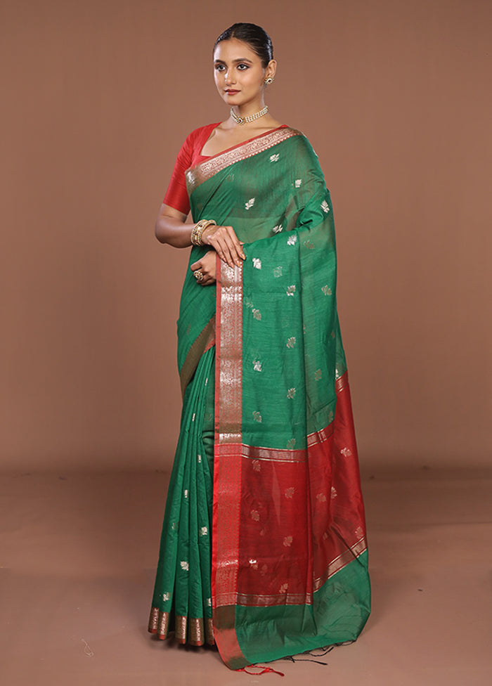 Green Cotton Saree With Blouse Piece