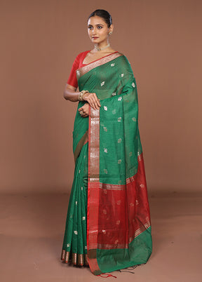 Green Cotton Saree With Blouse Piece