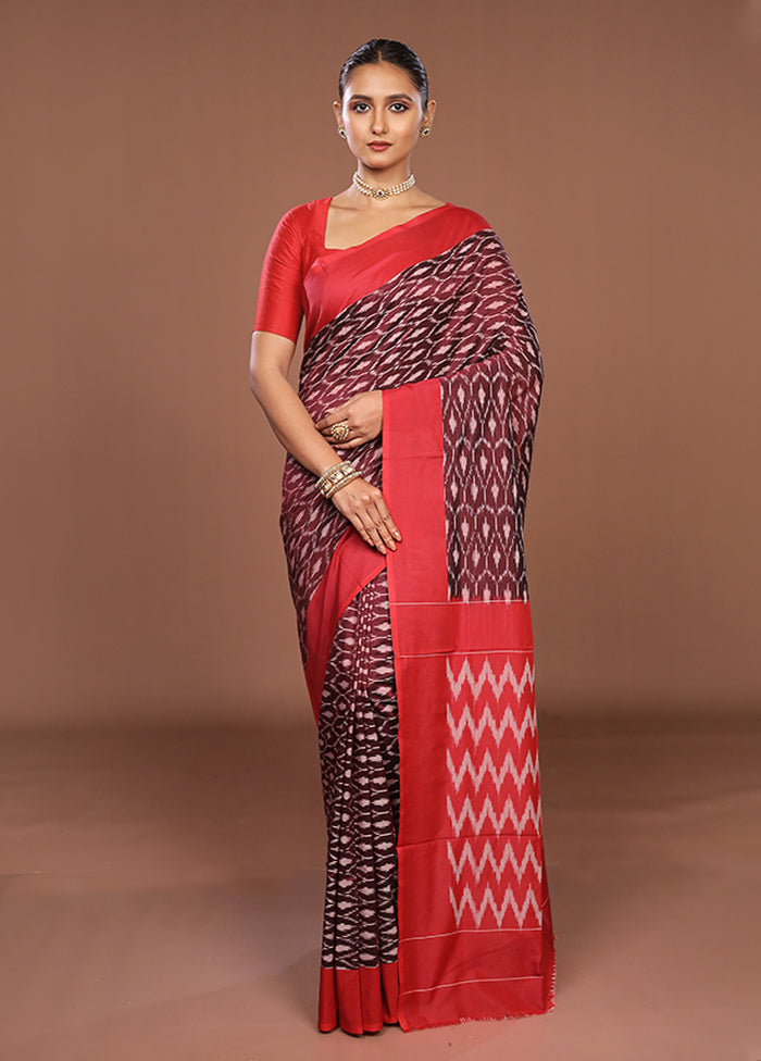 Maroon Ikkat Silk Saree With Blouse Piece