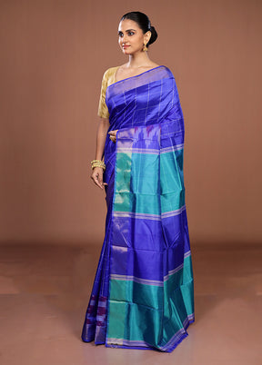 Blue Handloom Kanjivaram Pure Silk Saree With Blouse Piece