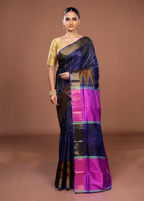 Blue Handloom Kanjivaram Pure Silk Saree With Blouse Piece
