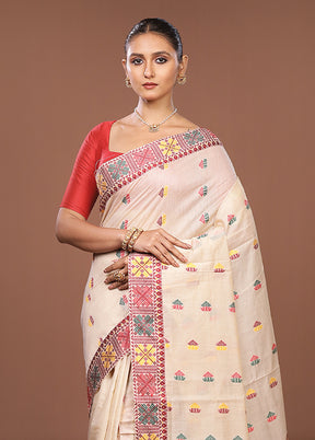 Cream Assam Silk Saree With Blouse Piece