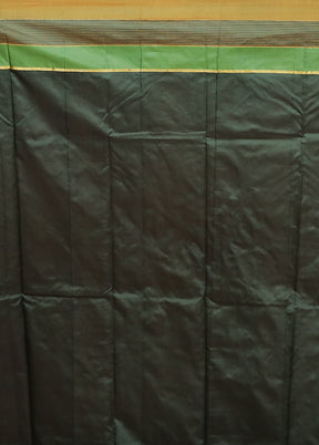 Green Kanjivaram Silk Saree With Blouse Piece