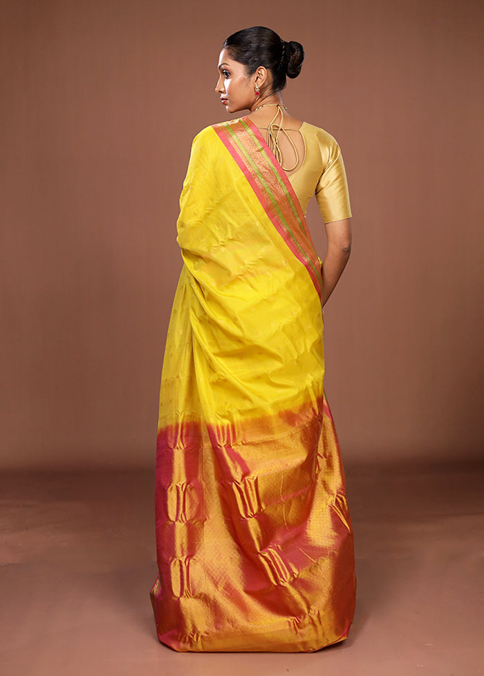 Yellow Gadwal Pure Silk Saree Without Blouse Piece