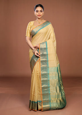 Cream Gadwal Pure Silk Saree Without Blouse Piece
