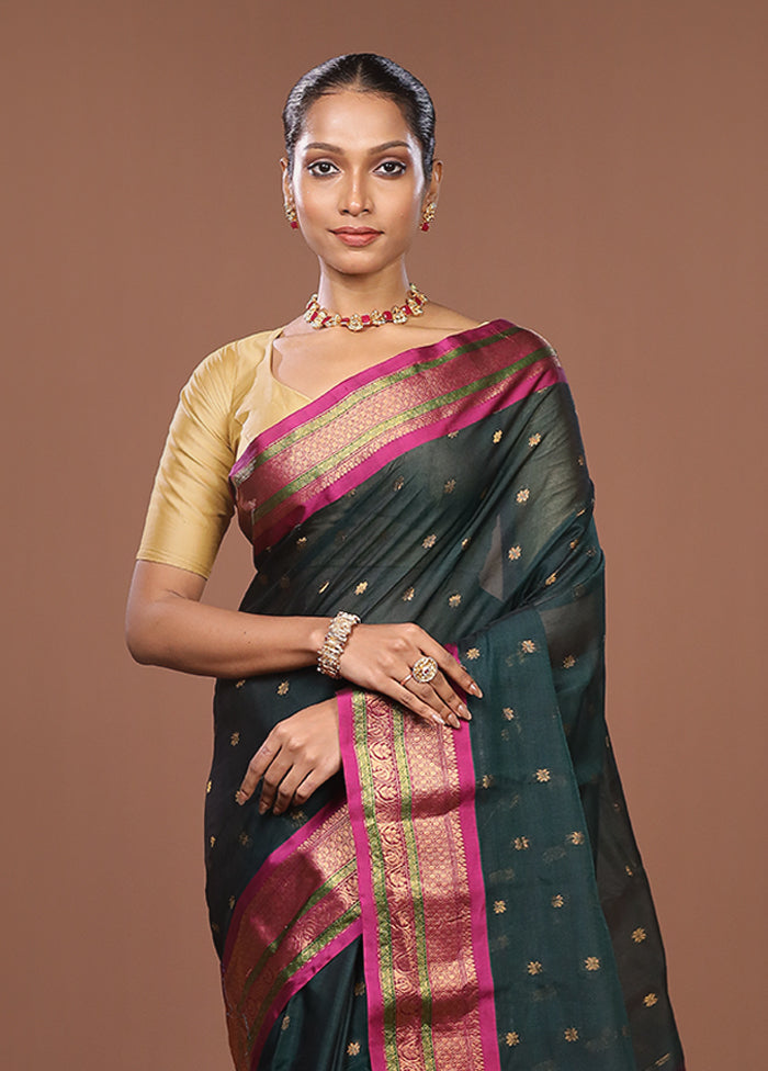Green Gadwal Pure Silk Saree Without Blouse Piece