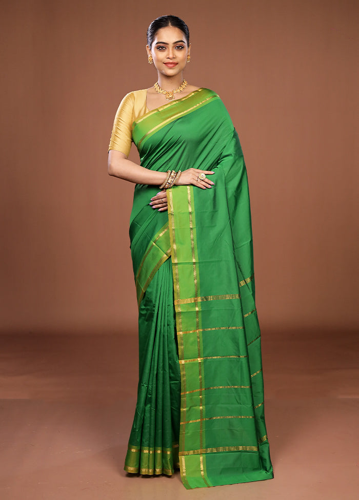 Green Kanjivaram Silk Saree With Blouse Piece