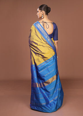 Green Kanjivaram Silk Saree With Blouse Piece
