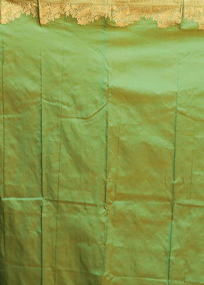 Green Handloom Kanjivaram Pure Silk Saree With Blouse Piece