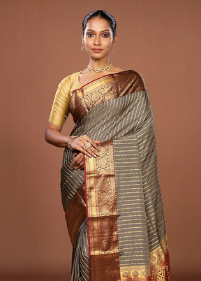 Grey Handloom Kanjivaram Pure Silk Saree With Blouse Piece