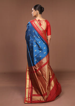 Blue Kanjivaram Silk Saree With Blouse Piece
