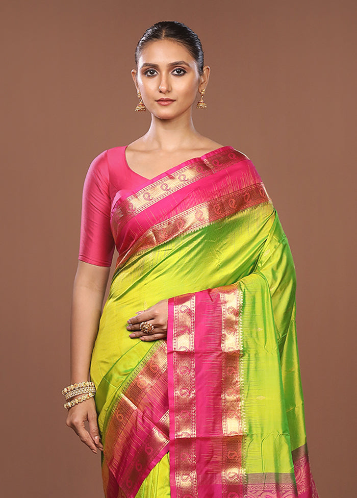 Green Handloom Kanjivaram Pure Silk Saree With Blouse Piece