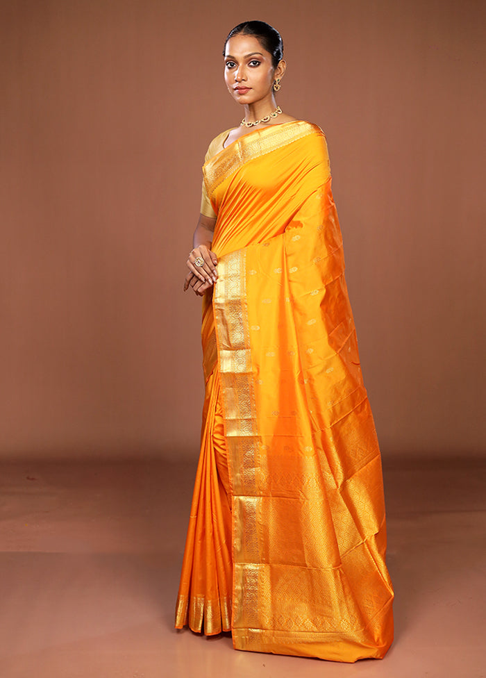 Yellow Kanjivaram Silk Saree With Blouse Piece