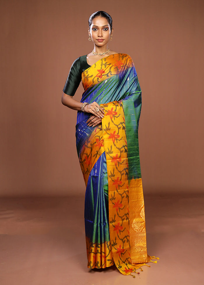 Blue Handloom Kanchipuram Pure Silk Saree With Blouse Piece