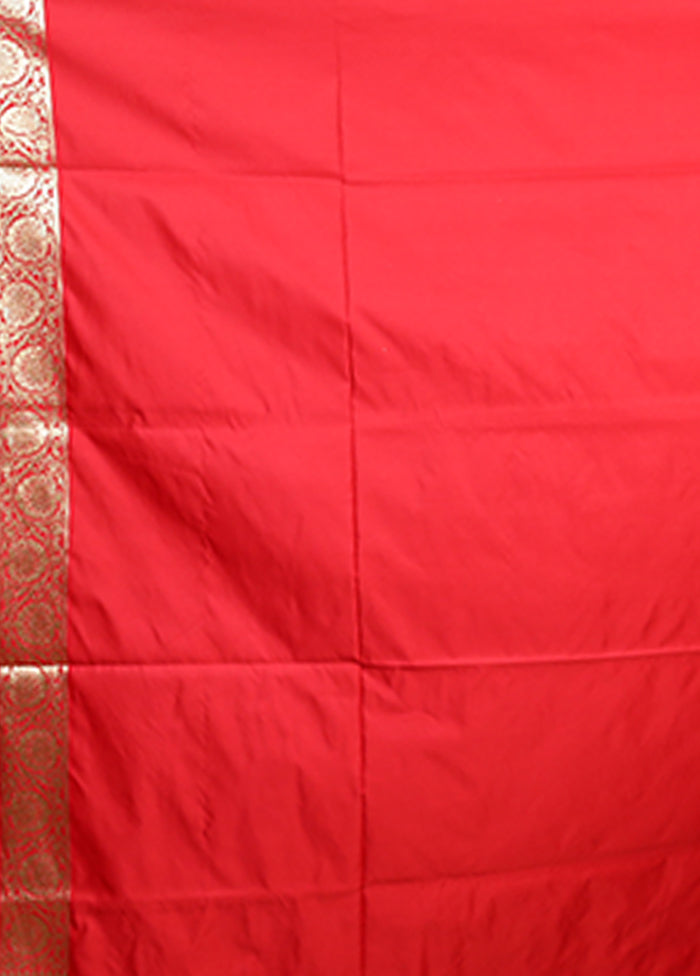 Red Banarasi Silk Saree With Blouse Piece