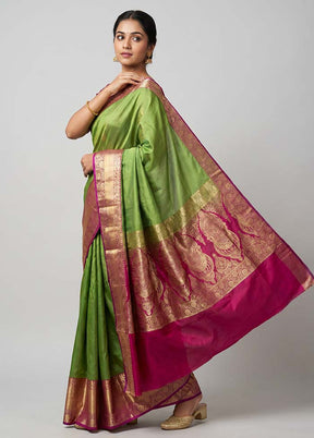Green Banarasi Silk Saree With Blouse Piece