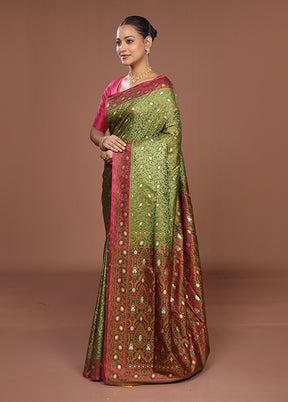 Green Tanchoi Silk Saree With Blouse Piece