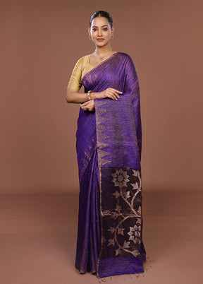 Blue Handloom Matka Pure Silk Saree With Blouse Piece