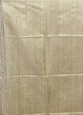 Green Handloom Matka Pure Silk Saree With Blouse Piece