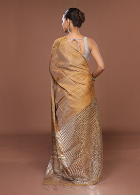Yellow Handloom Matka Pure Silk Saree With Blouse Piece