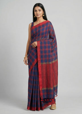 Blue Matka Silk Saree With Blouse Piece