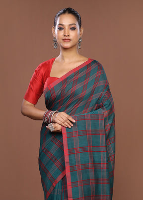 Green Matka Silk Saree With Blouse Piece