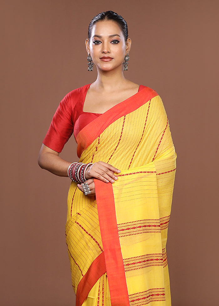 Yellow Matka Silk Saree With Blouse Piece
