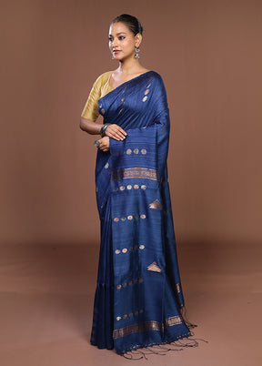 Blue Handloom Matka Pure Silk Saree With Blouse Piece