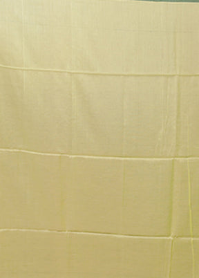 Green Matka Silk Saree With Blouse Piece