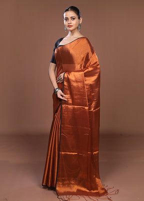 Golden Matka Silk Saree With Blouse Piece
