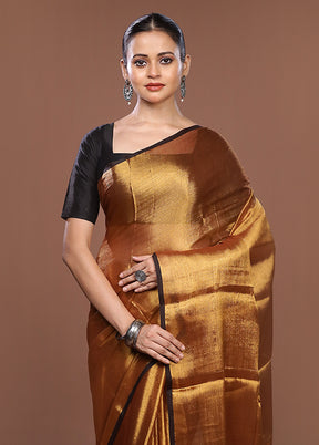 Gold Matka Silk Saree With Blouse Piece