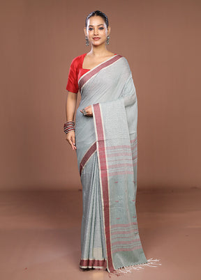Green Matka Silk Saree With Blouse Piece