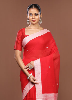 Red Matka Silk Saree With Blouse Piece