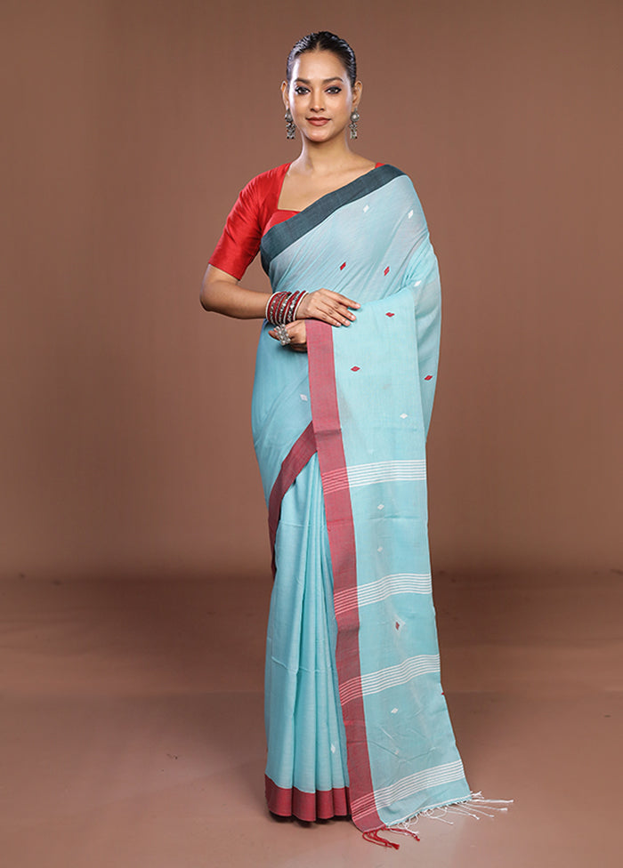 Blue Matka Silk Saree With Blouse Piece