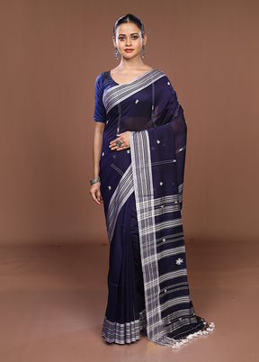 Blue Matka Silk Saree With Blouse Piece