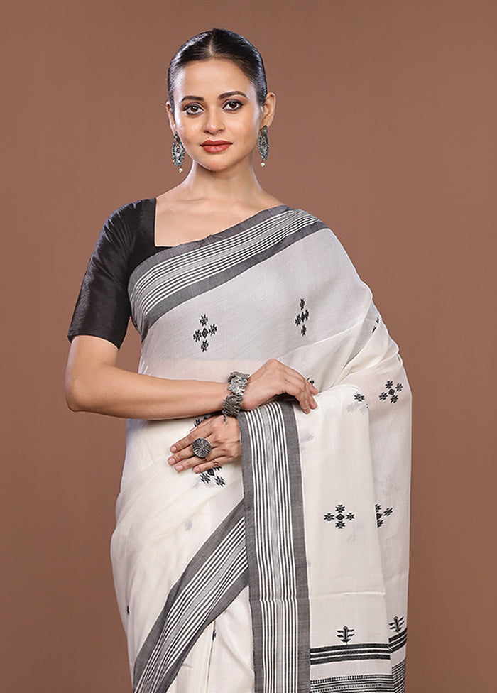 White Matka Silk Saree With Blouse Piece