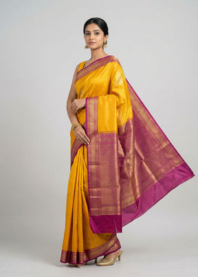 Yellow Handloom Kanchipuram Pure Silk Saree With Blouse Piece