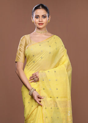 Yellow Matka Silk Saree With Blouse Piece
