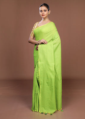 Green Matka Silk Saree With Blouse Piece