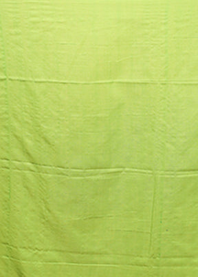 Green Matka Silk Saree With Blouse Piece