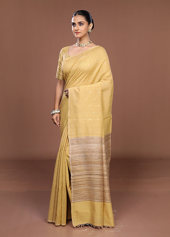 Yellow Matka Silk Saree With Blouse Piece